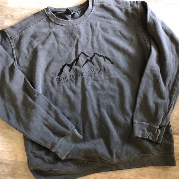 Comfort Colors Tops New Pepper Sweatshirt Large Poshmark